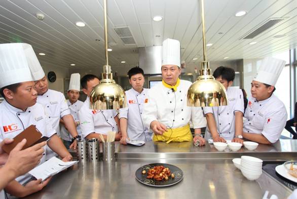 餐饮生意不景气一定要做够这18条!起死回生!