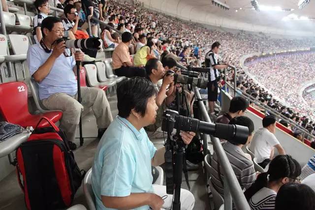 生意再难做，深耕自己行业 也比转行靠谱！